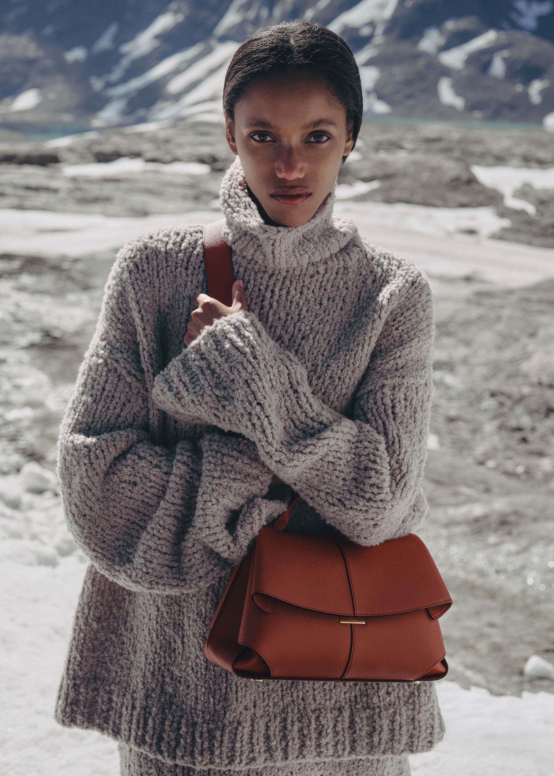 Mokki - Textured Red Clay