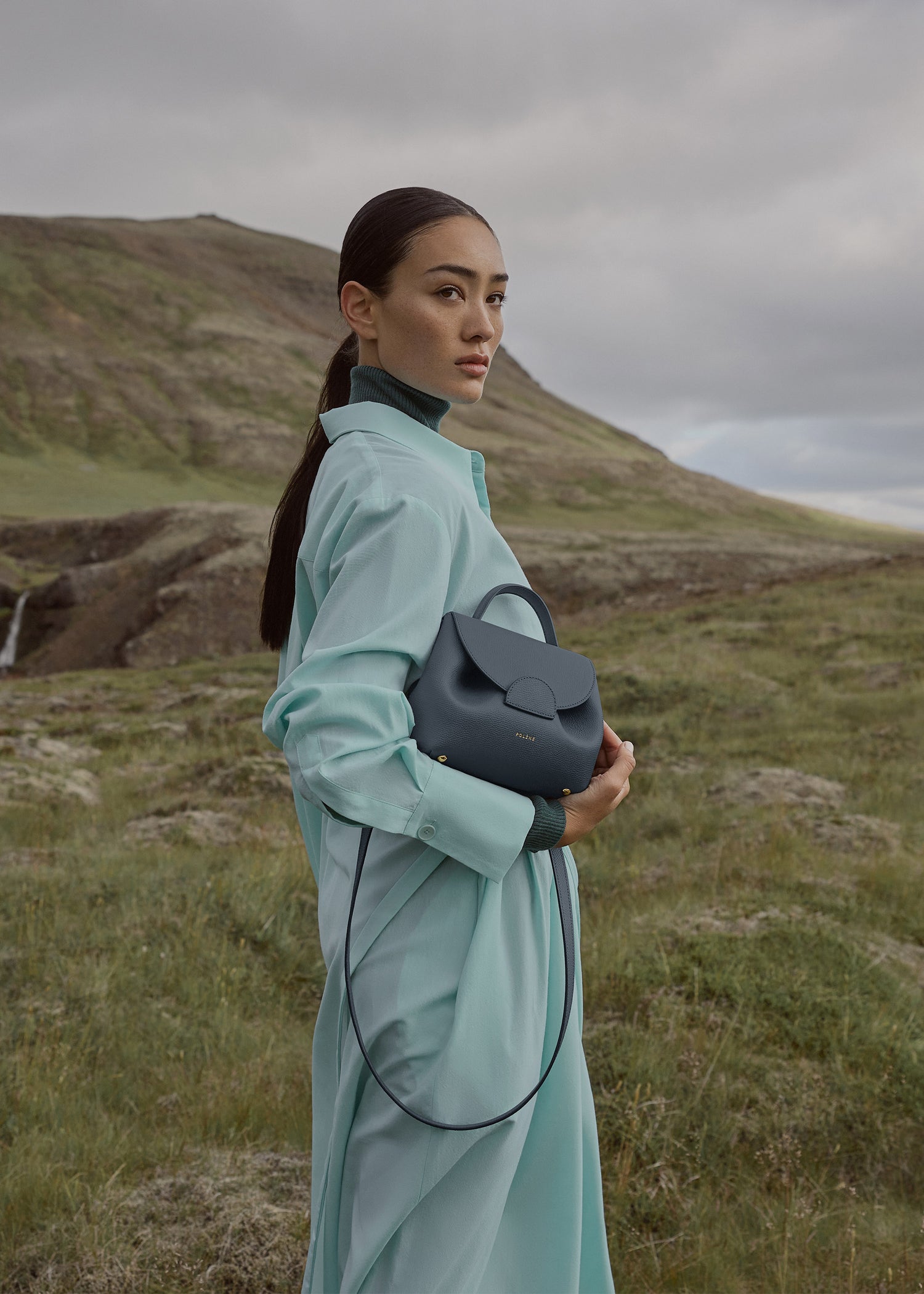 Numéro Un Nano - Textured Midnight Blue