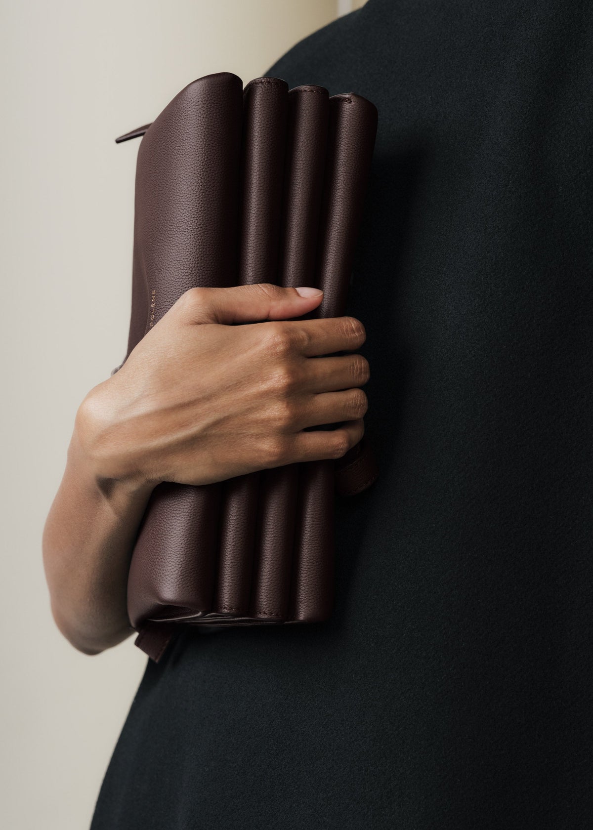 Boky - Textured Ebony