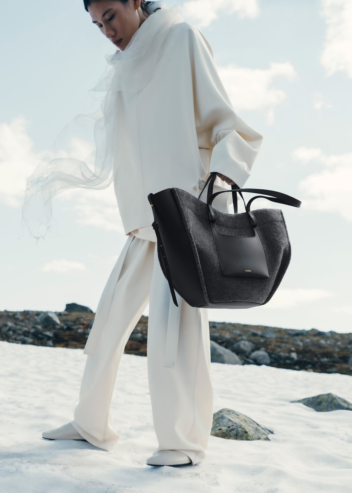 Cyme - Felted Anthracite Black